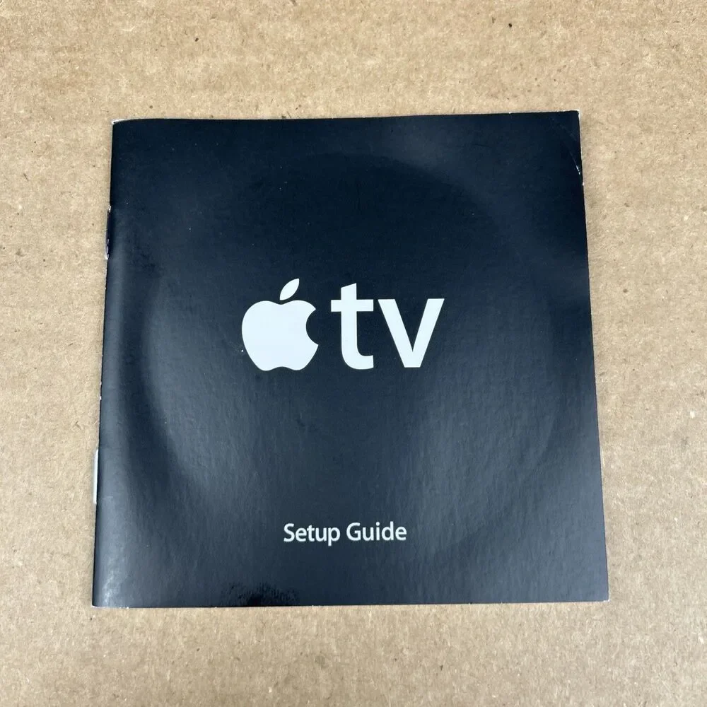 Apple TV 3rd Generation A1469 Media Streamer w/ Remote Box Manual Cable